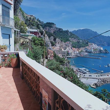 Bouganville & Sea Amalfi Luaran gambar
