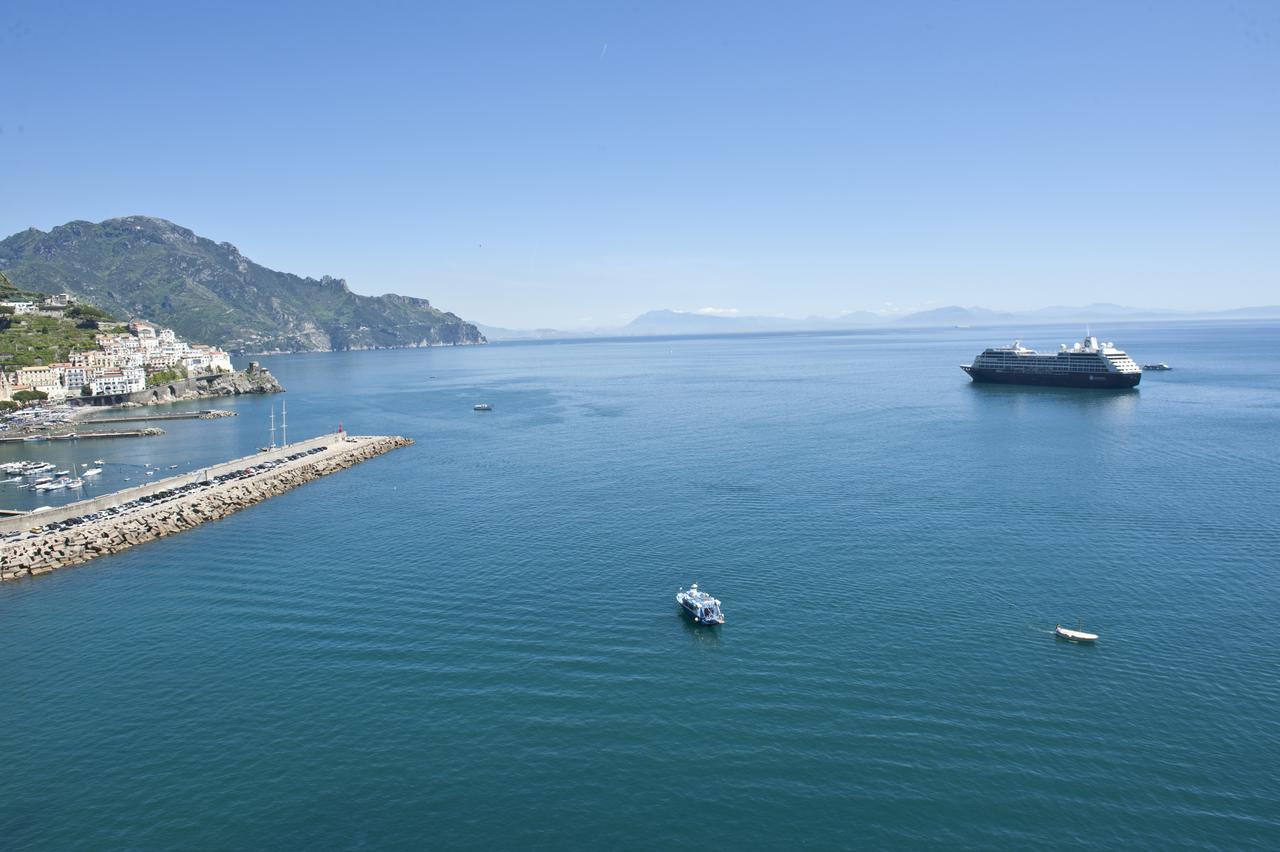 Bouganville & Sea Amalfi Luaran gambar